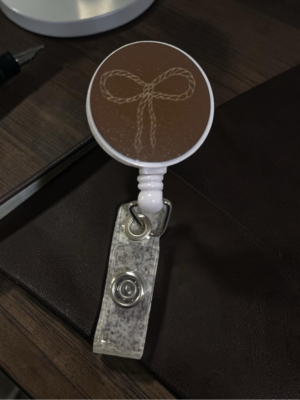 Lasso Rope Bow Badge Reel